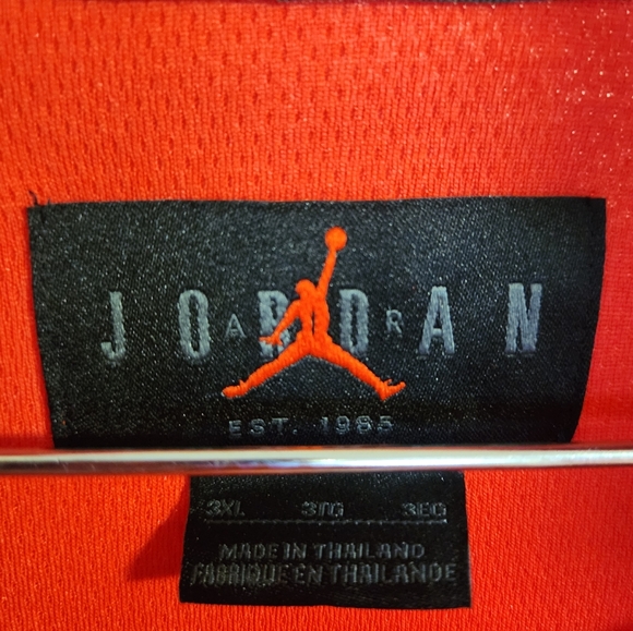 Jordan Men's Red Pullover Shirt 3XL - Picture 2 of 5